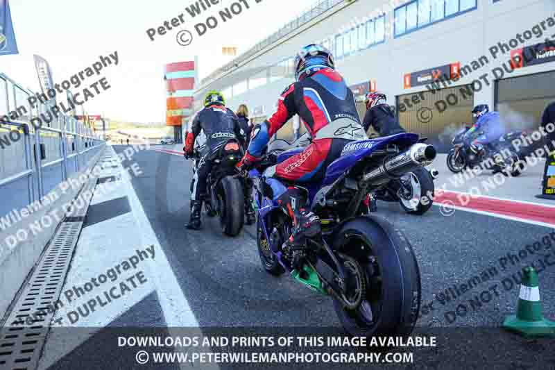 cadwell no limits trackday;cadwell park;cadwell park photographs;cadwell trackday photographs;enduro digital images;event digital images;eventdigitalimages;navarra;no limits trackdays;peter wileman photography;racing digital images;trackday digital images;trackday photos